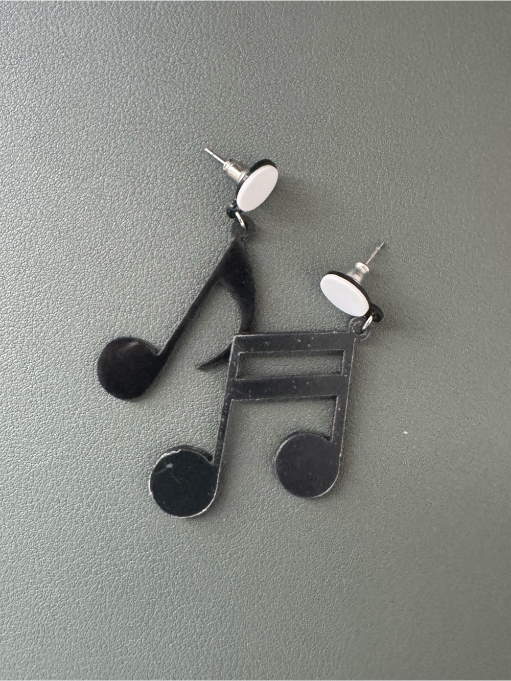 Black Musical Note Dangle Earrings - Unbranded